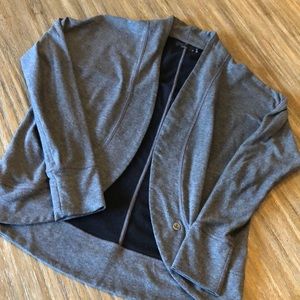 Prana open front top